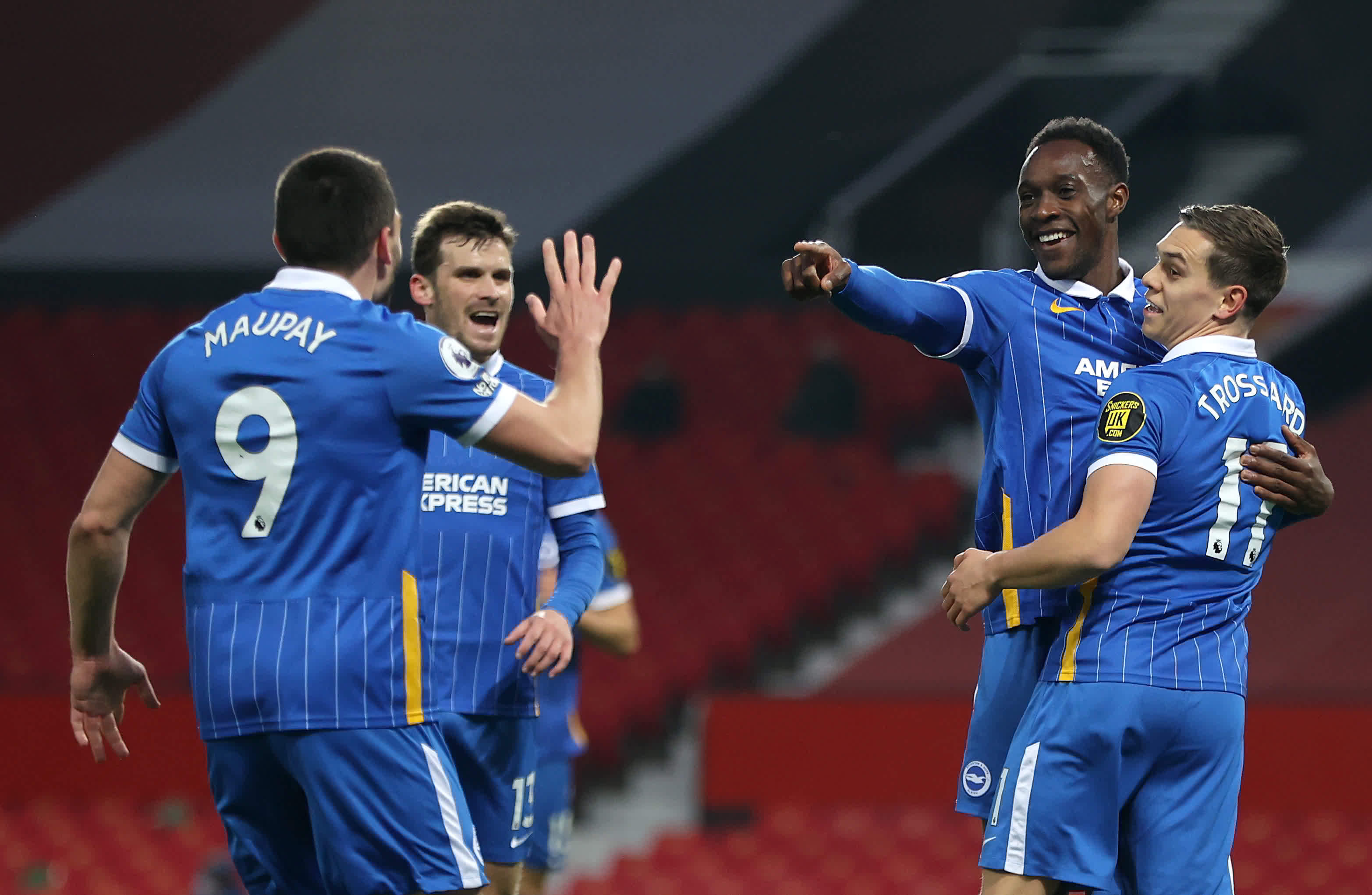 也为他提供 也为他提供