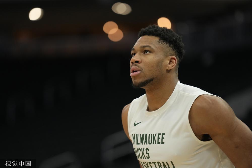 华横溢的球 华横溢的球